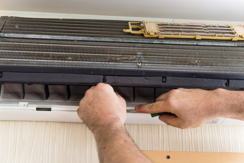 How To Prevent Mold Growth In Aircon?